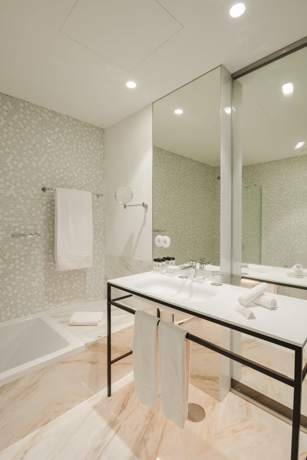 A Brasileira – Pestana Hotel — 169