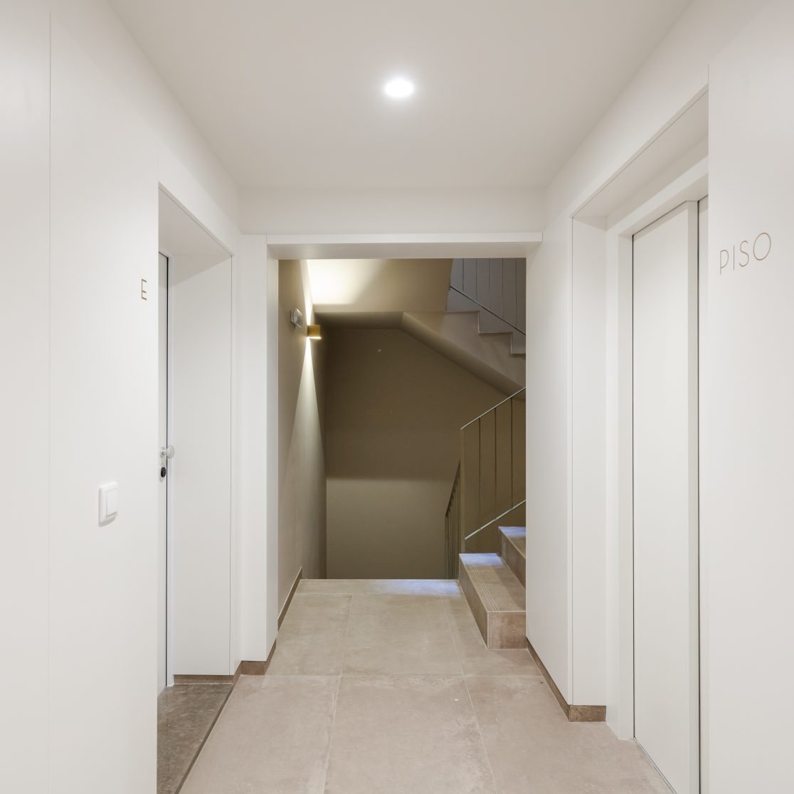 Habitação Hintze Ribeiro — 114
