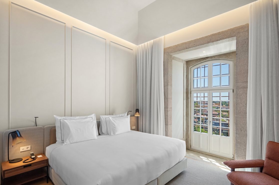 The Lince Santa Clara — 206