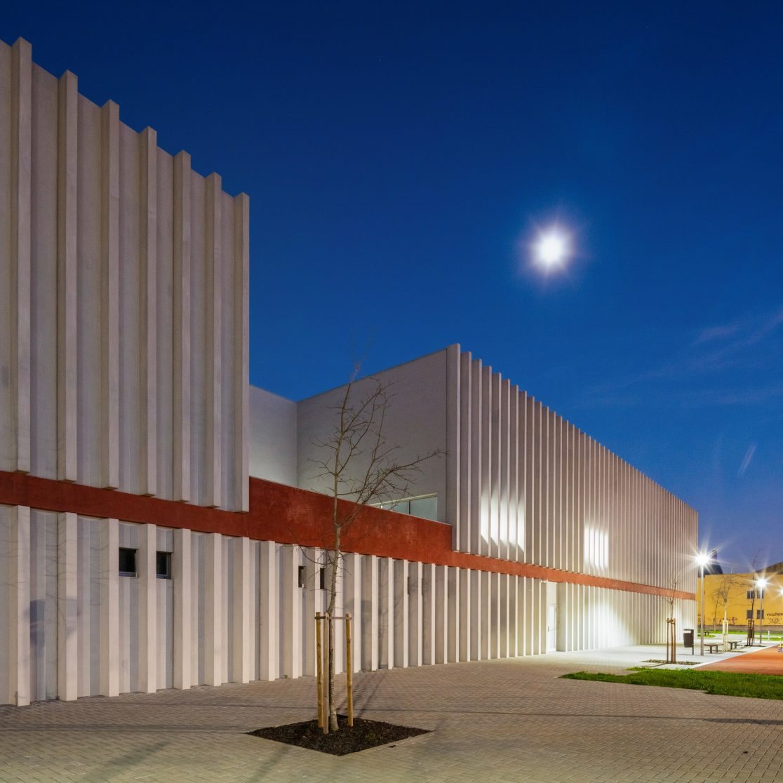 Caxinas Community Centre — 152