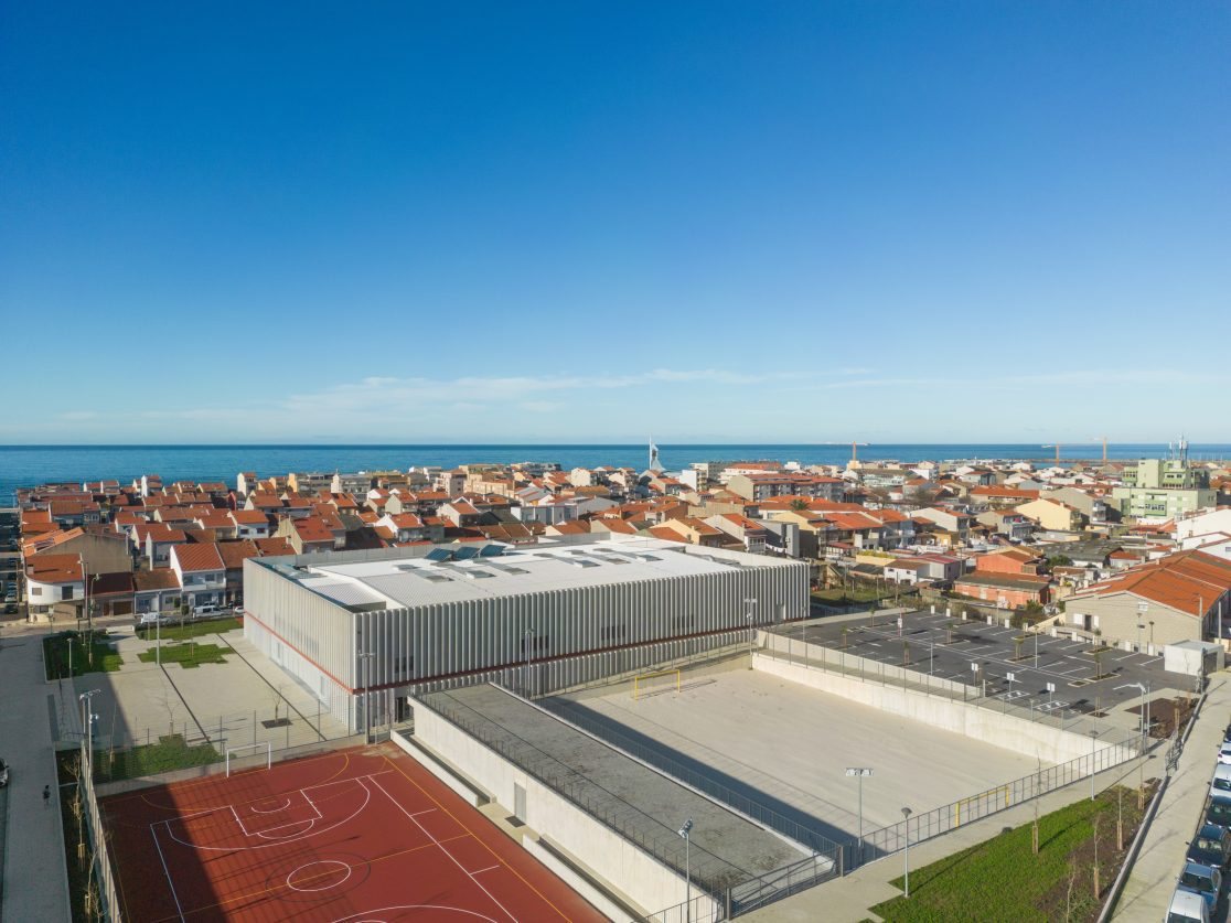 Caxinas Community Centre — 52