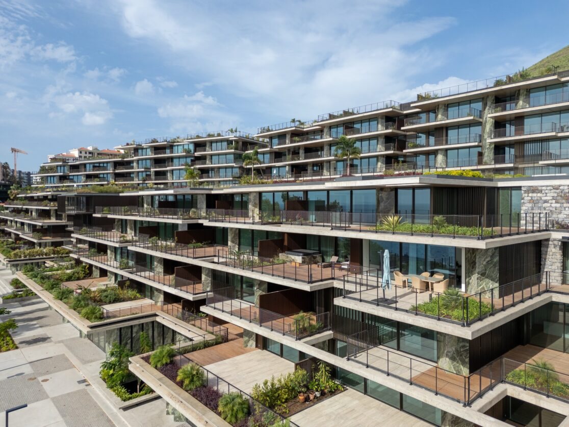Savoy Residence Monumentalis — 61