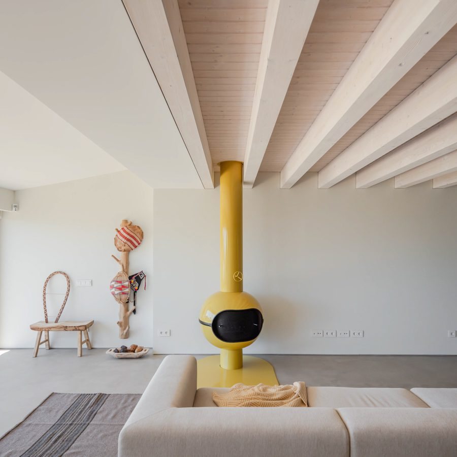 Casa na Marginal — 75