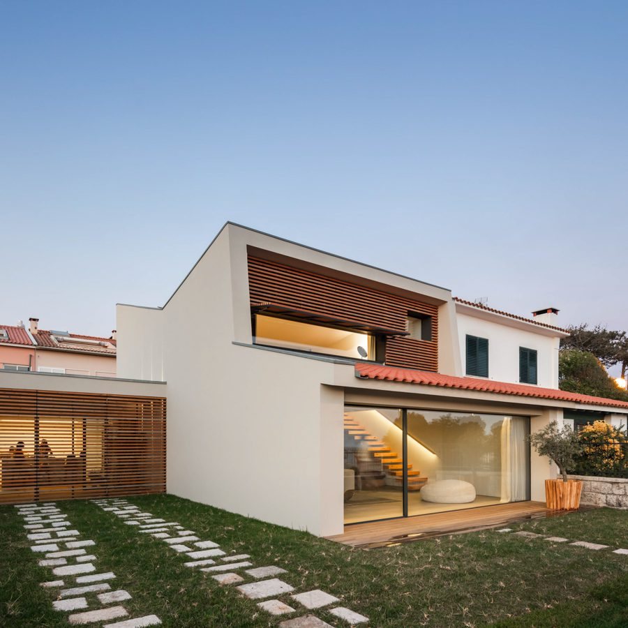 Casa na Marginal — 149