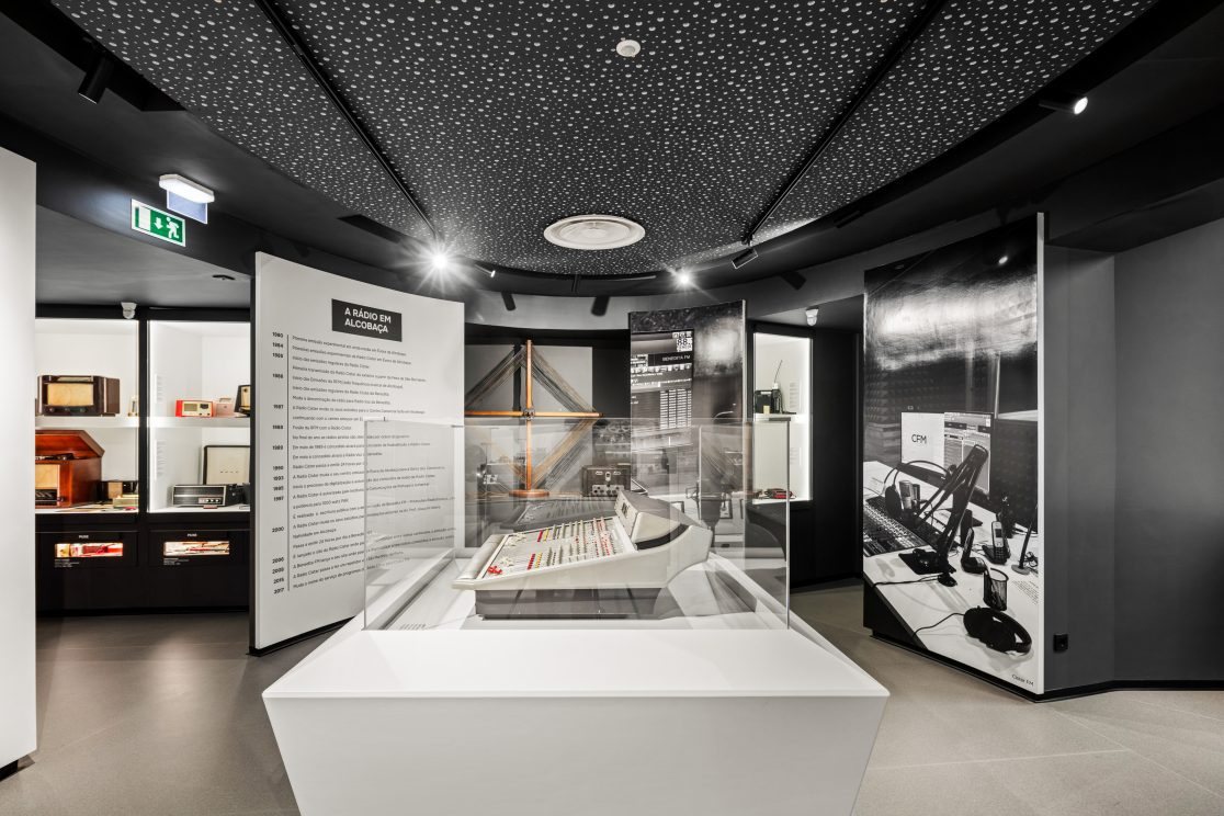 Museu das Máquinas Falantes — 78