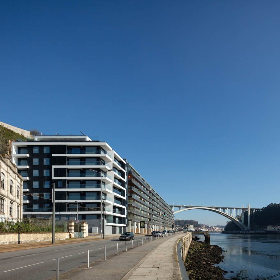 Edifício Douro Residence — 2