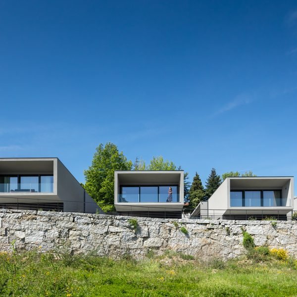 Box XL Houses — 166