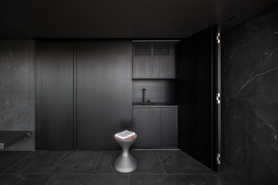 Sauna R — 42
