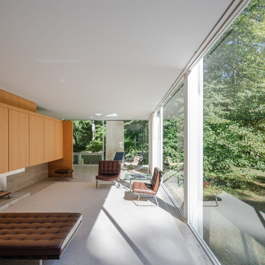 Farnsworth House — 9