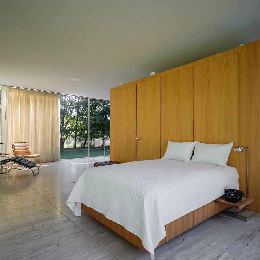 Farnsworth House — 25