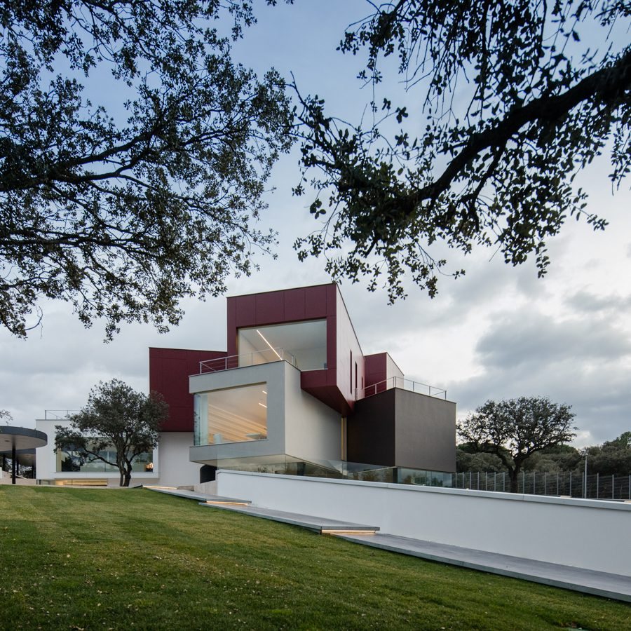 Casa C+ — 130
