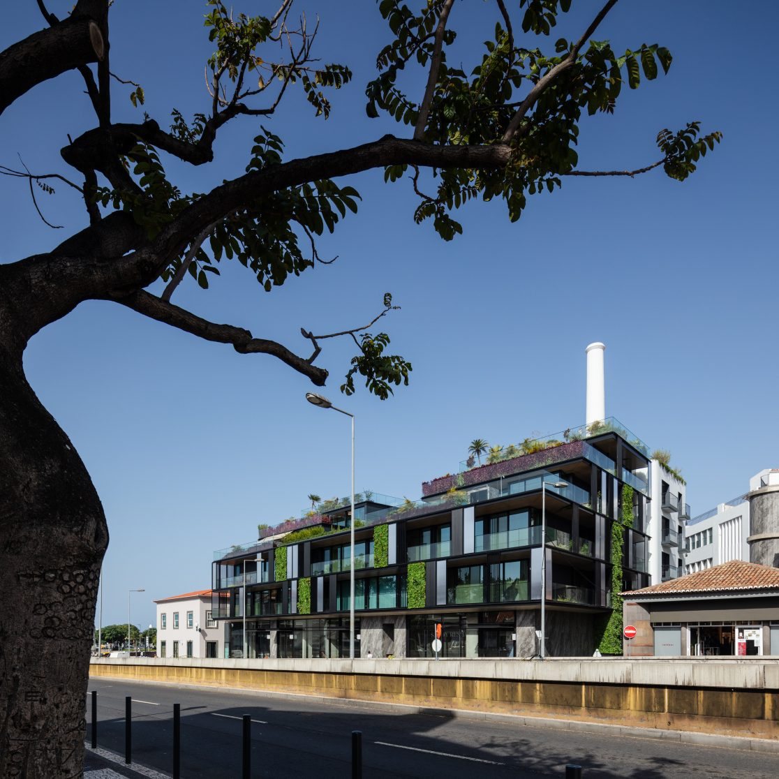 Savoy Residence Insular — 2