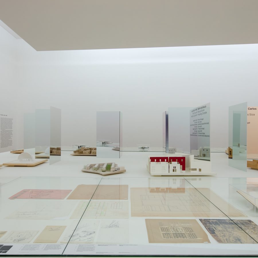 Exhibition – Álvaro Siza – In/Disciplina — 30