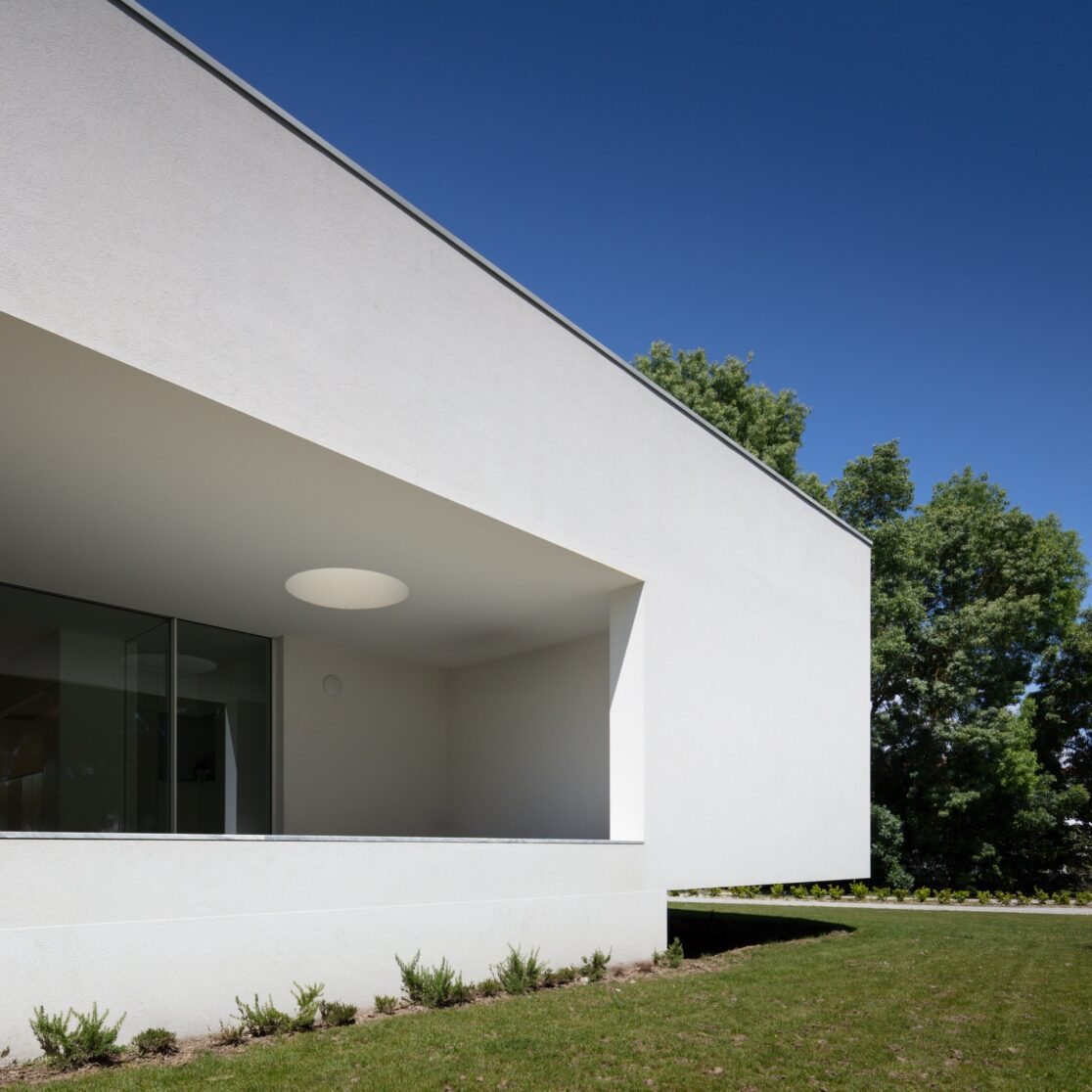 Chaves House — 107