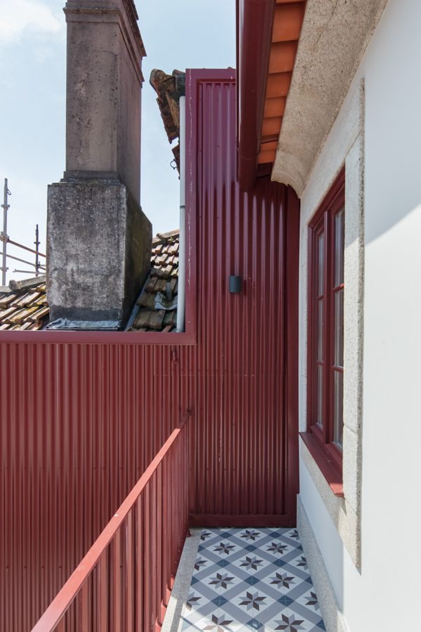 Building in Cedofeita — 69