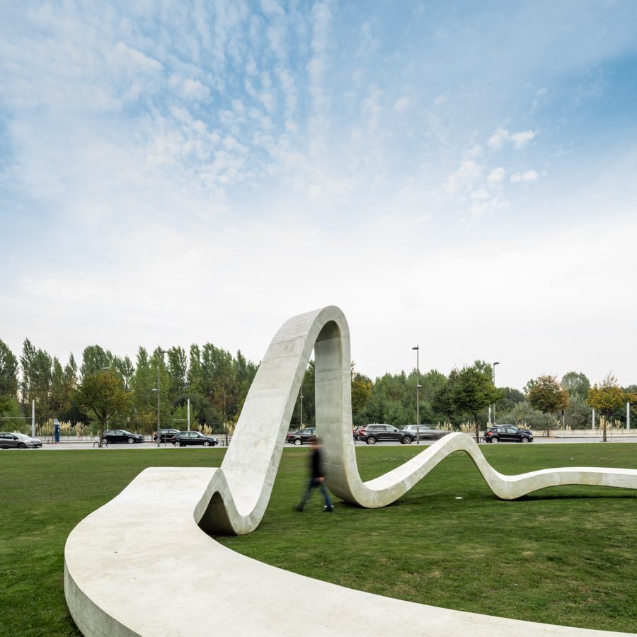LOOP — 118